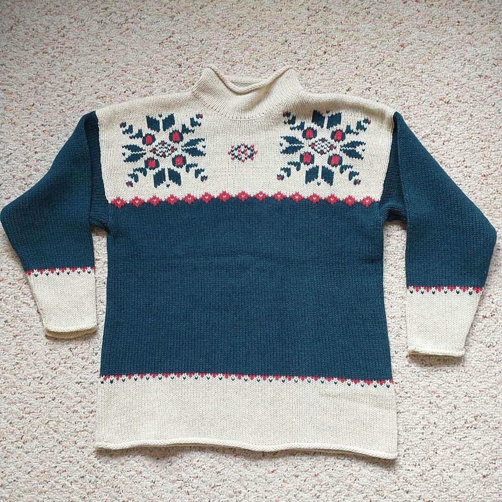 Eddie Bauer Blue and Cream Turtleneck Sweater